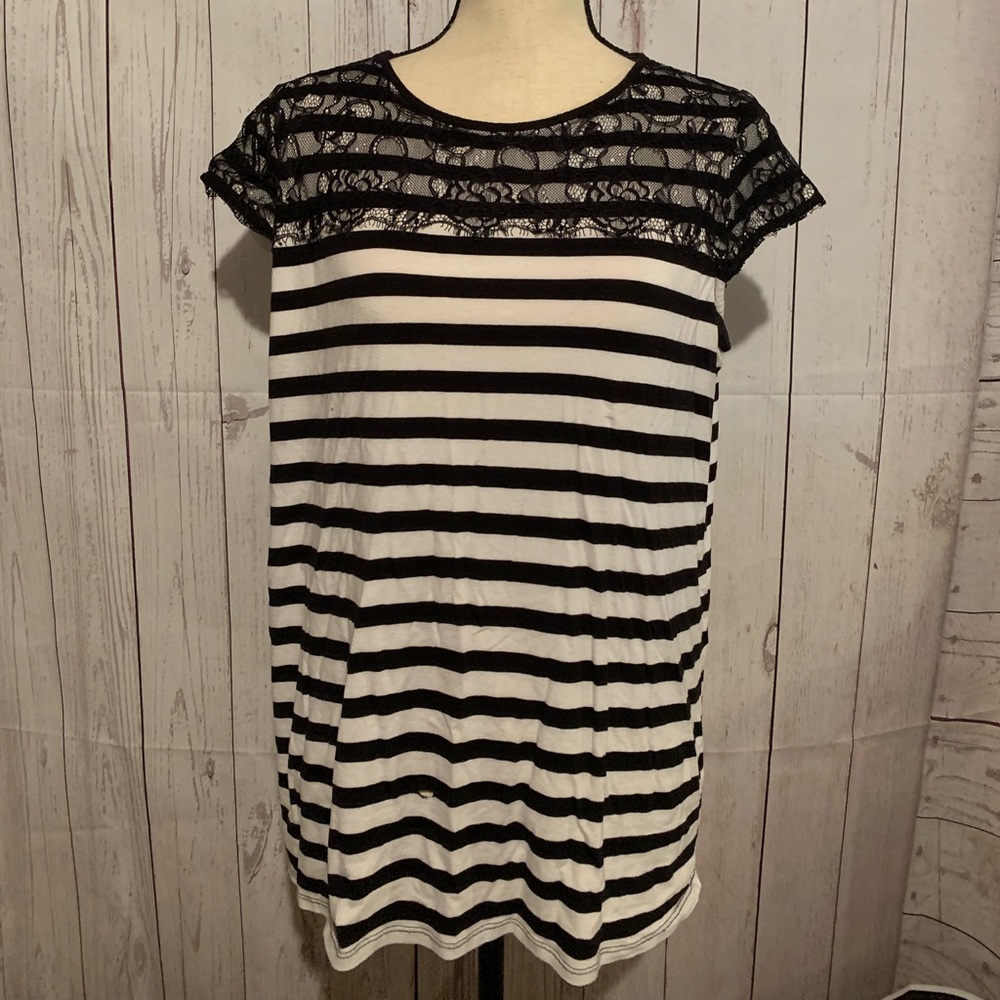 Elle Striped Shirt with Lace